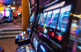 Sports betting options including basketball and football at udbet